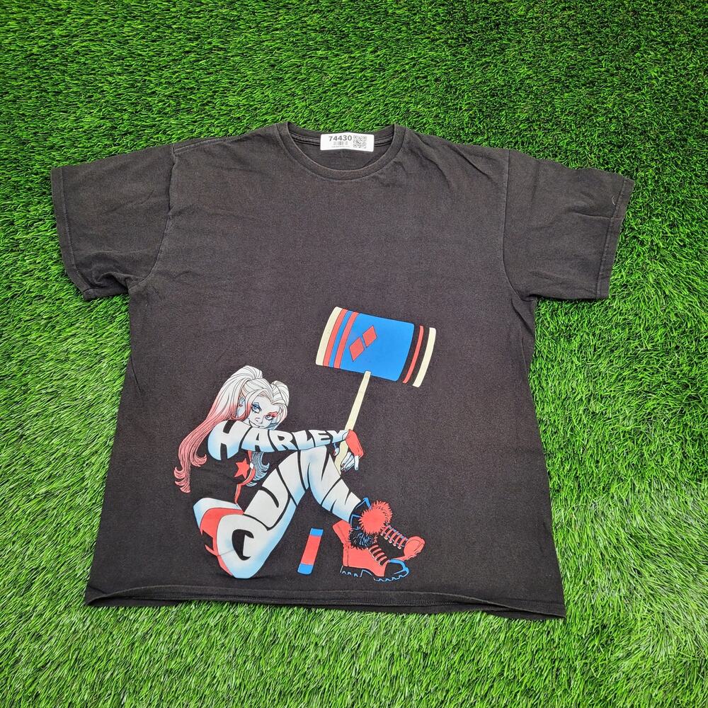 Harley-Quinn Shirt Womens Large 20x25 Black